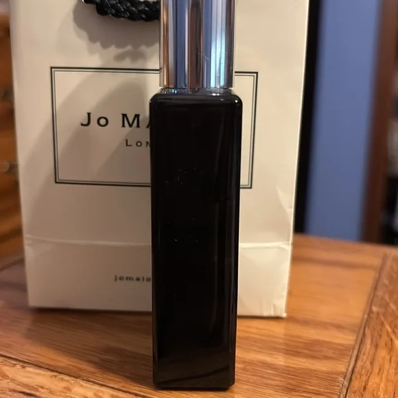 Jo Malone hair mist - Picture 2 of 3